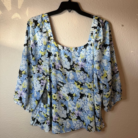 NWT Vince Camuto Plus Size 3X blouse - Picture 2 of 5